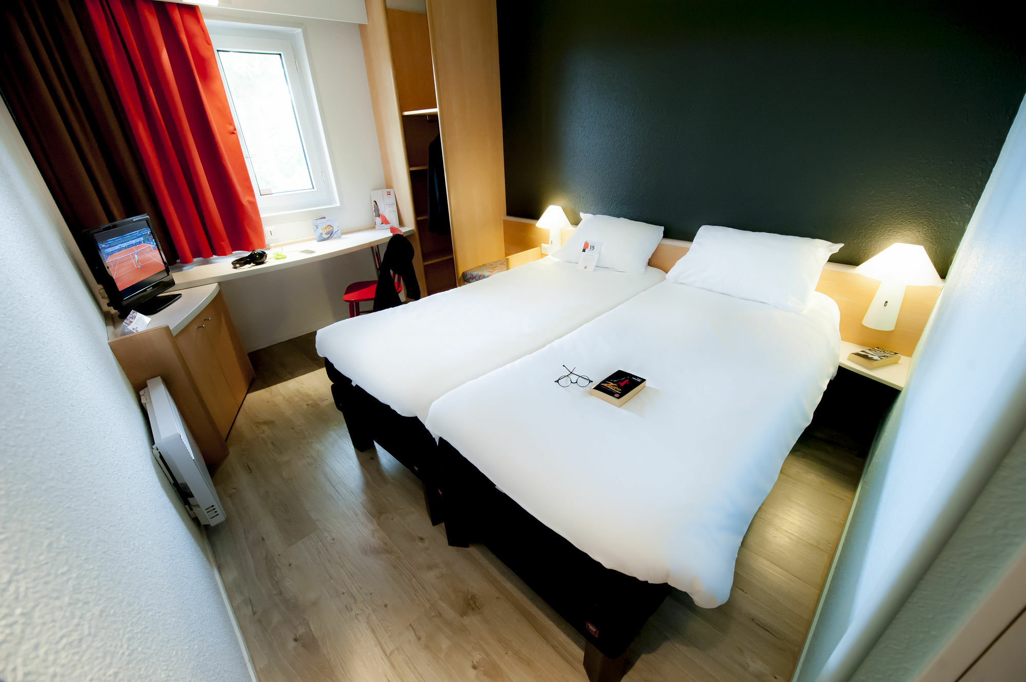 Ibis Quimper Hotell Eksteriør bilde